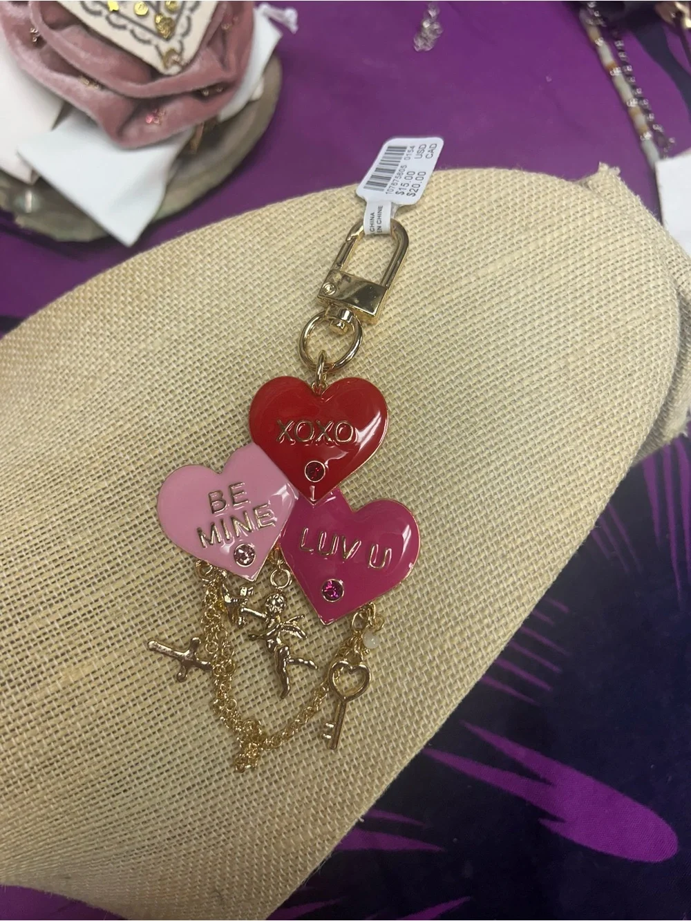 NWT Urban Outfitters Luv U Enameled Heart Charm Keychain